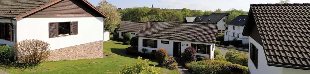 Holiday villas & houses