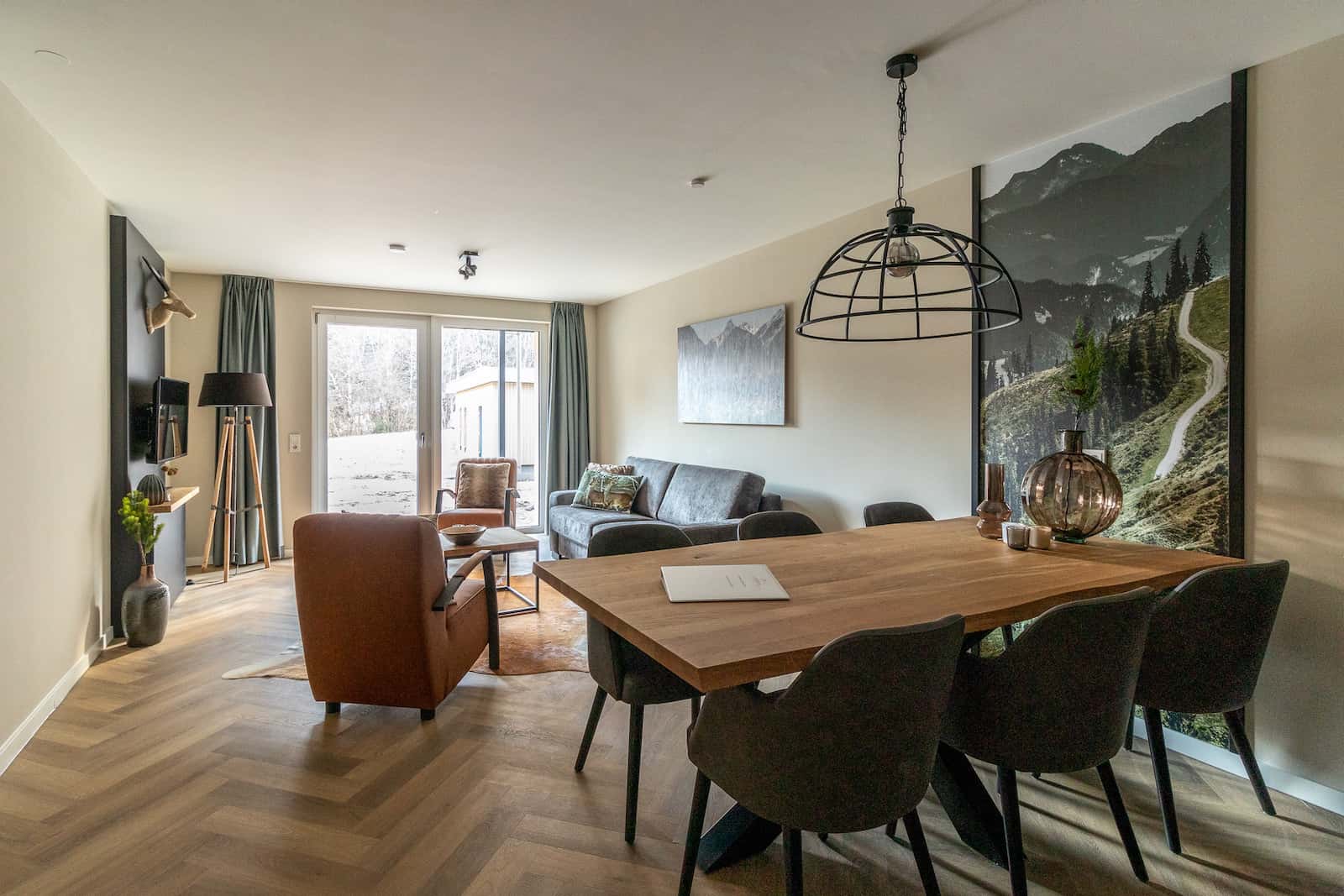 Stylish 5p apartment near ski resort
