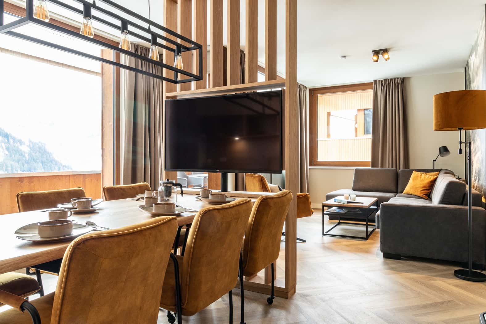 Luxury 6p flat near the ski area