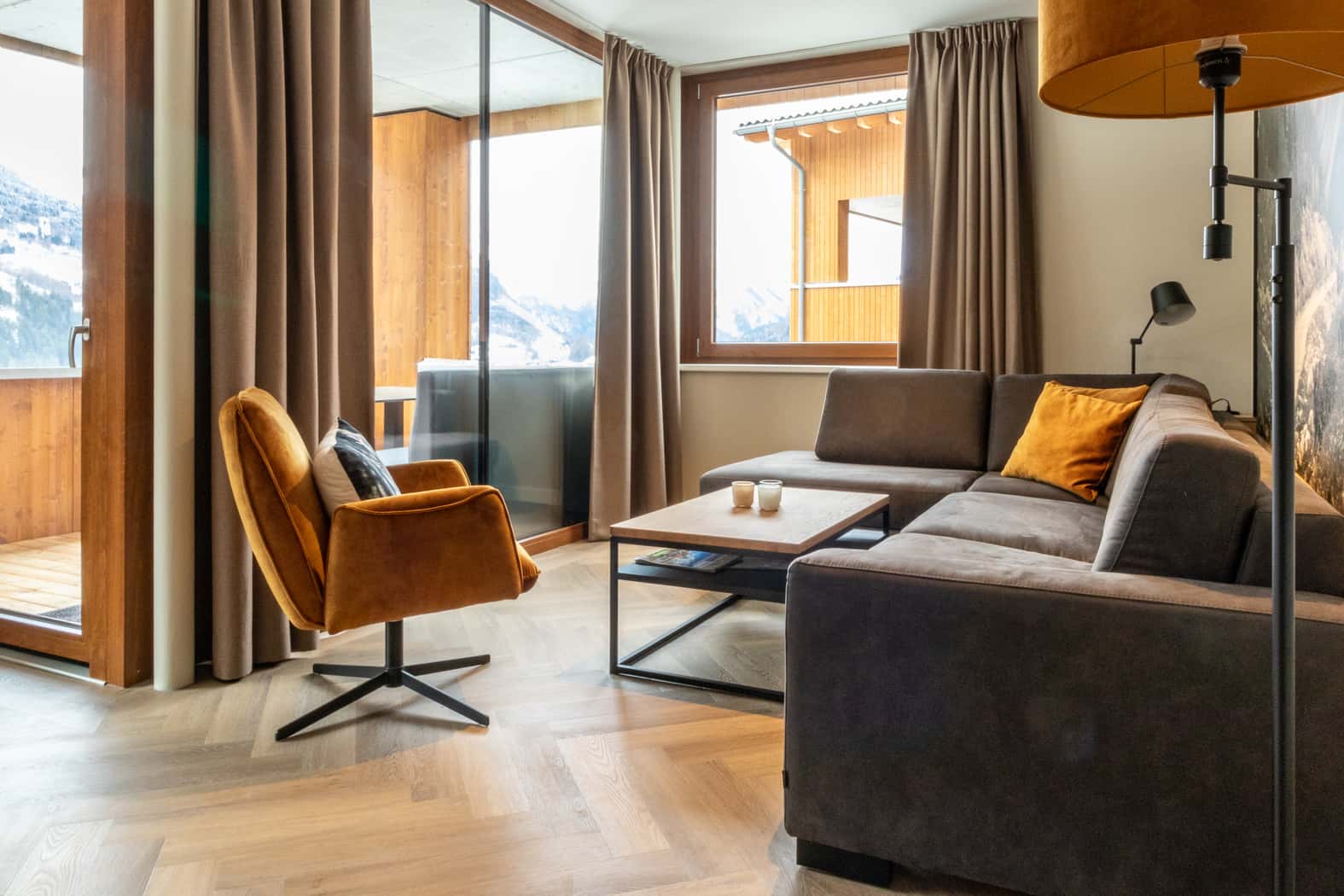 Luxury 6p flat near the ski area