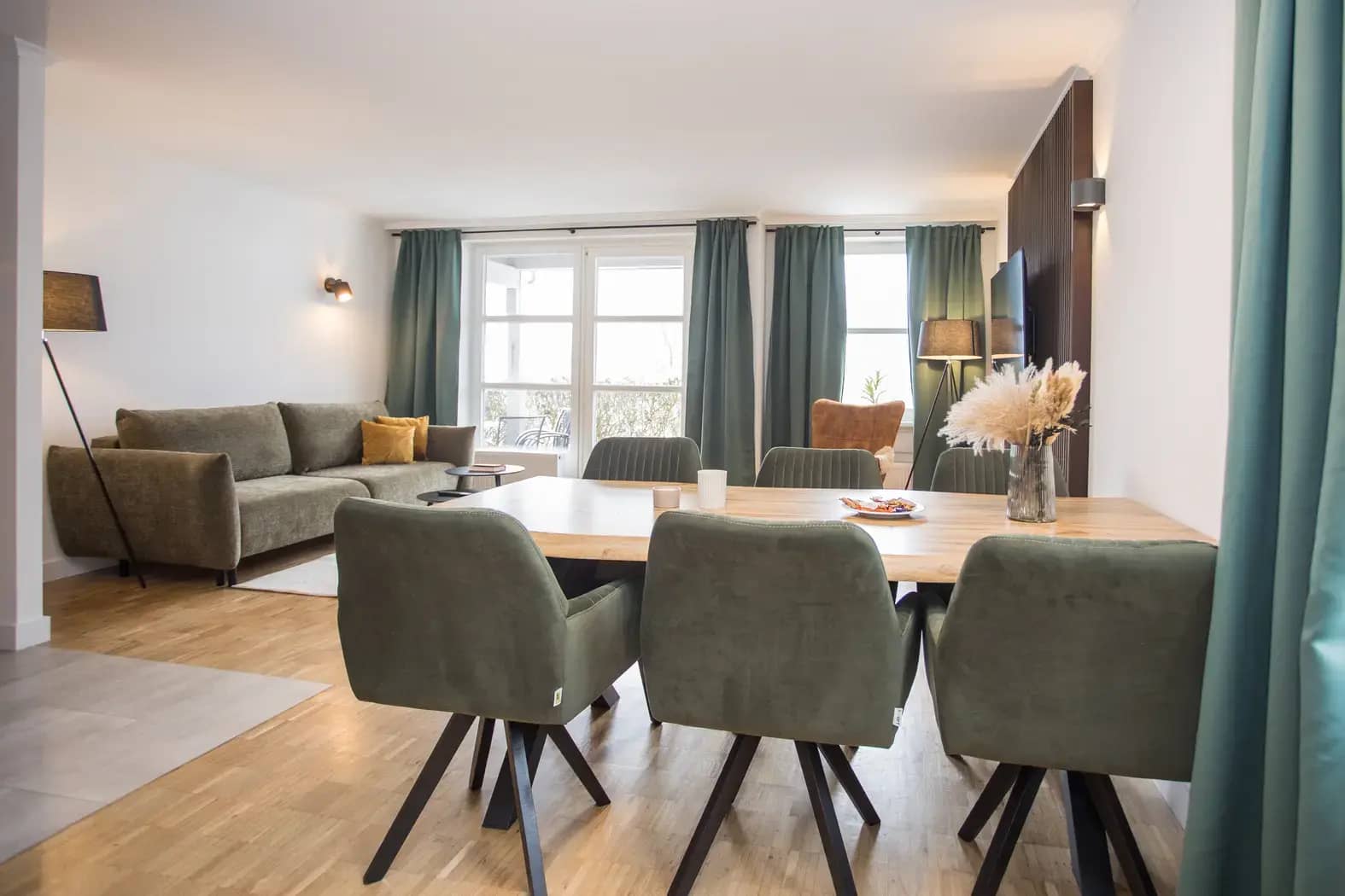 Comfortable 4+2P apartment